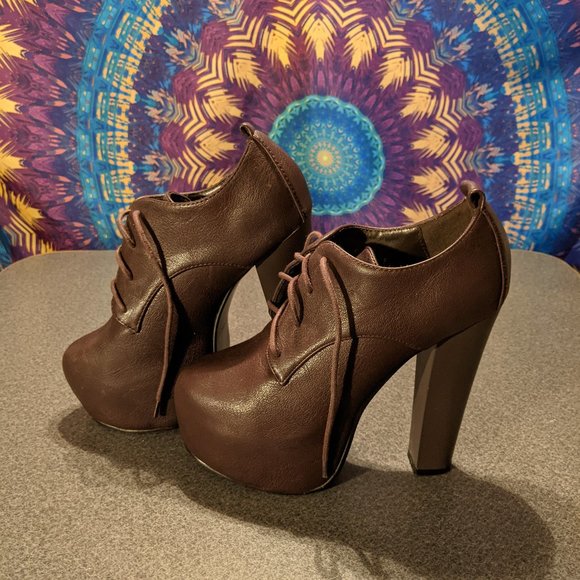 Brown Forever 21 6" high heels size 8 - Picture 1 of 8